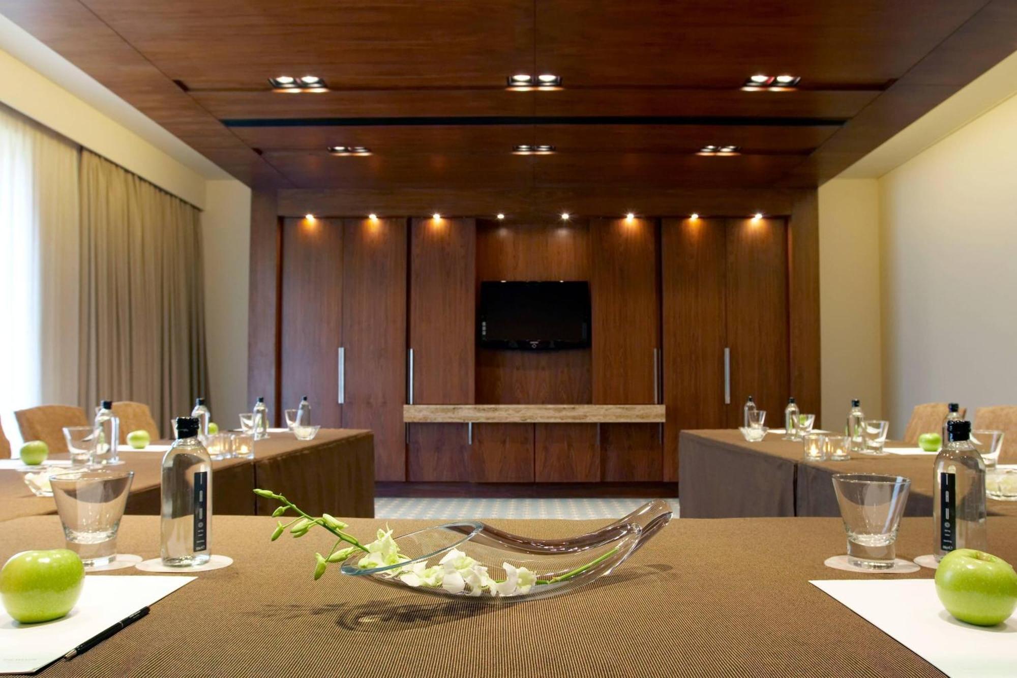 The Westin Sohna Resort & Spa Gurgaon Dış mekan fotoğraf