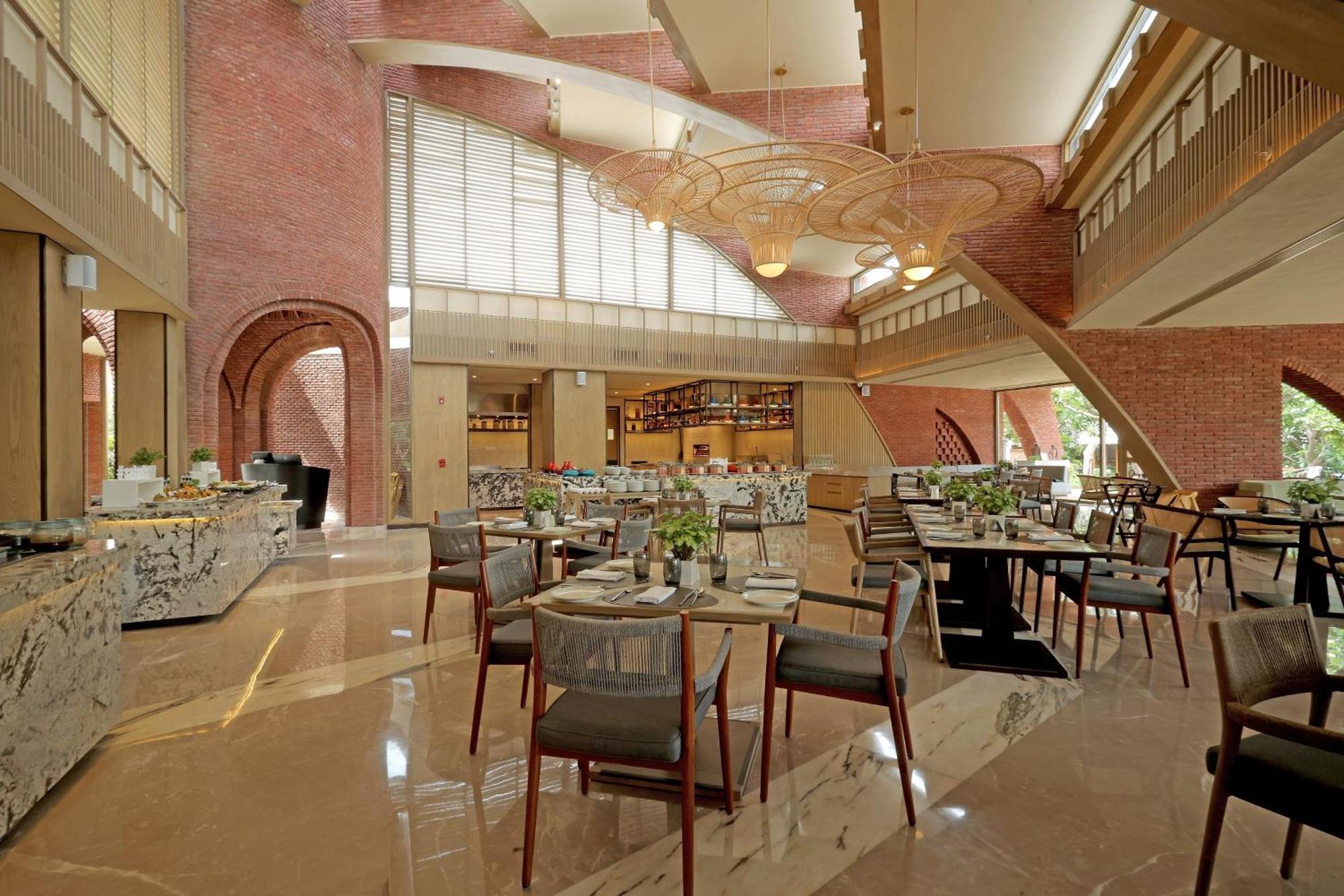 The Westin Sohna Resort & Spa Gurgaon Dış mekan fotoğraf